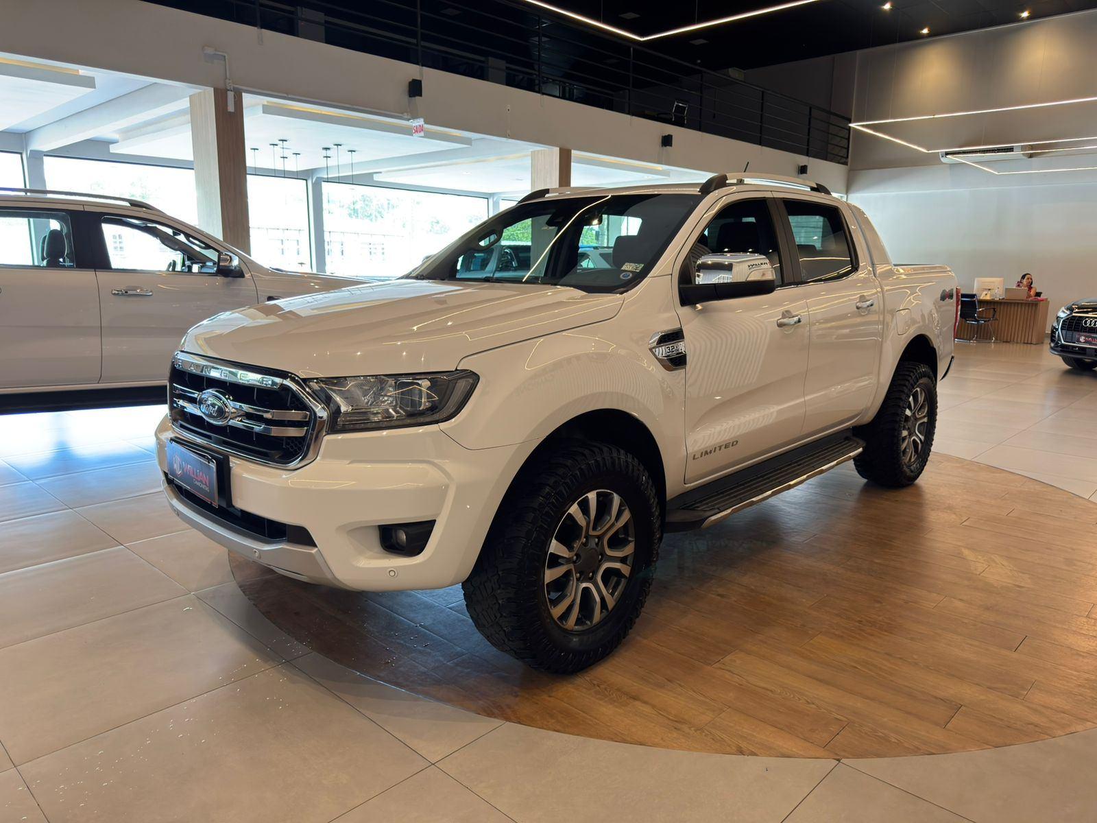 Foto número 607931 do veiculo