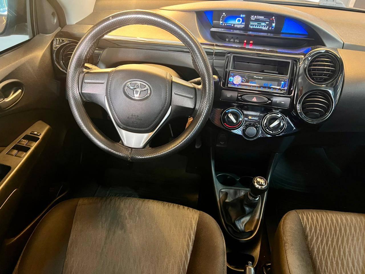 Foto número 632959 do veiculo