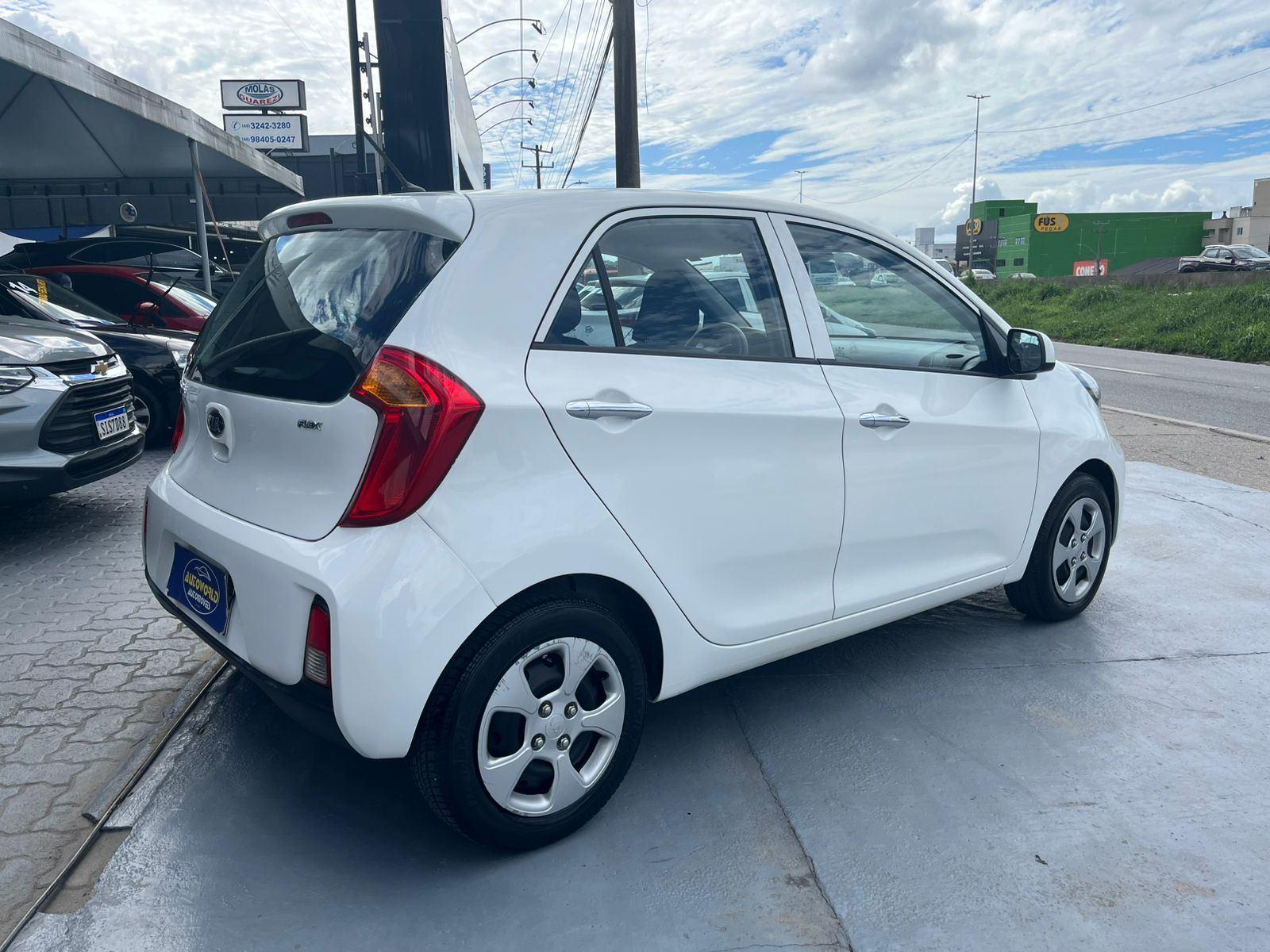 Foto número 618572 do veiculo