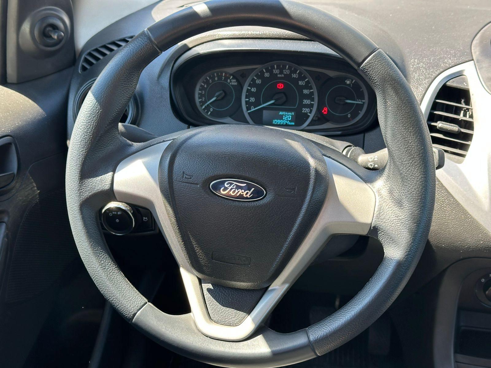 Foto número 605885 do veiculo