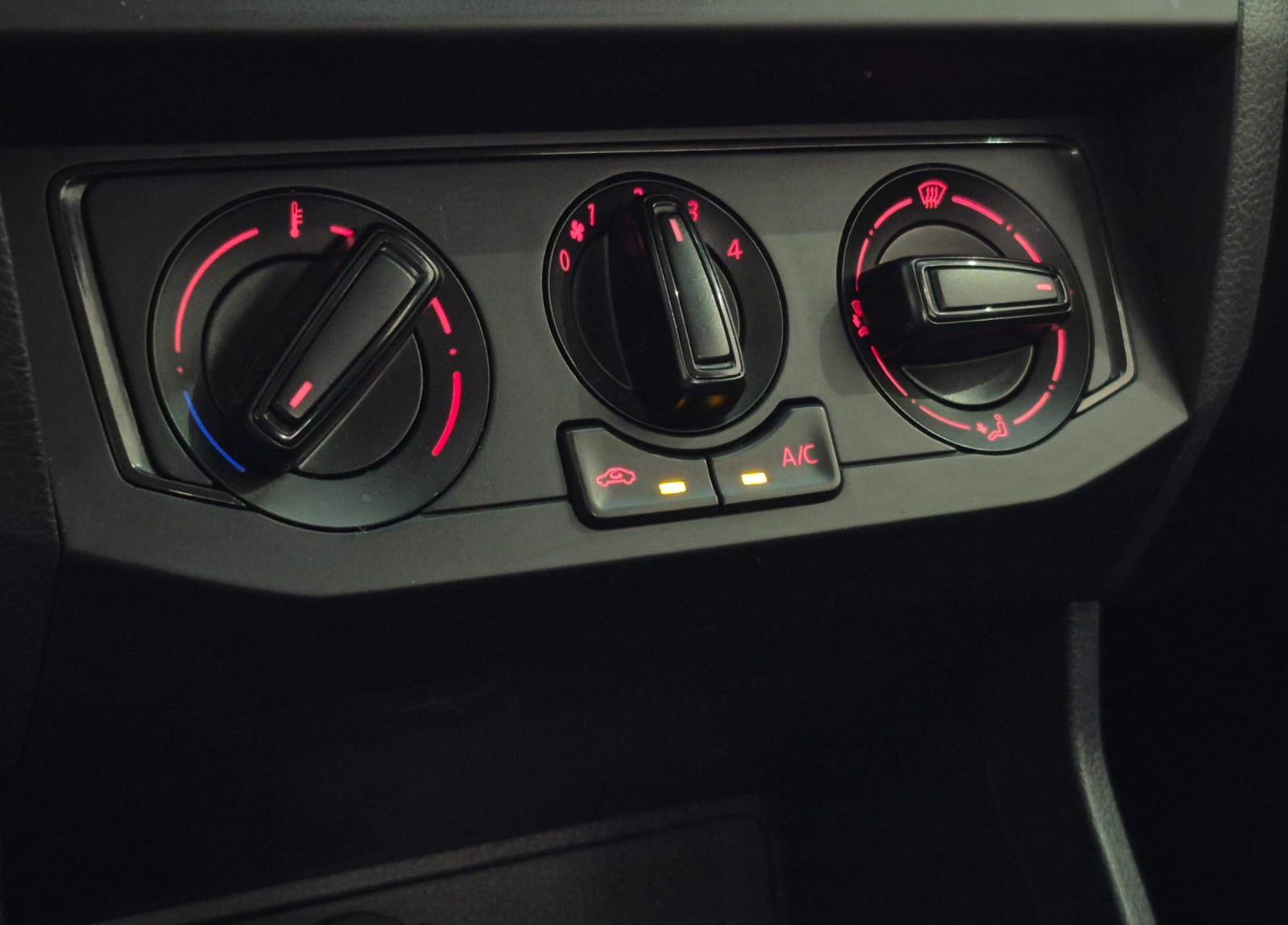 Foto número 635930 do veiculo