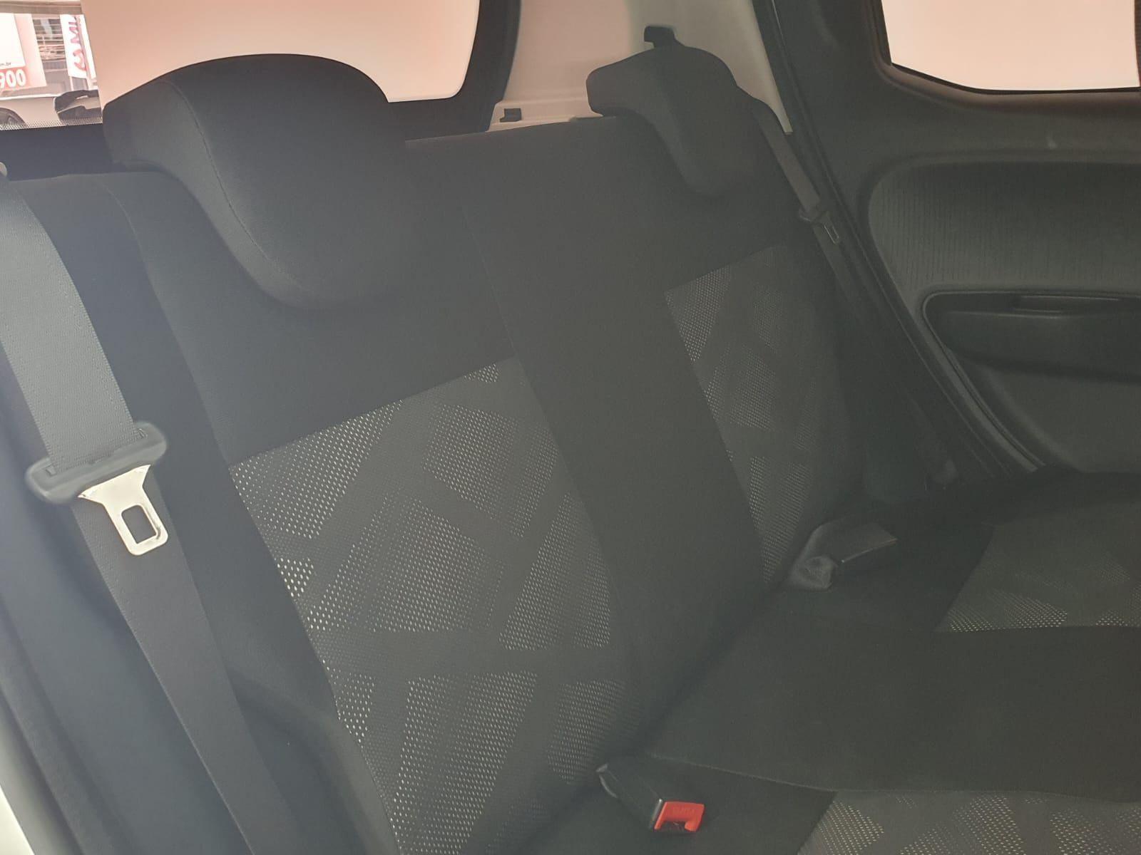 Foto número 611900 do veiculo