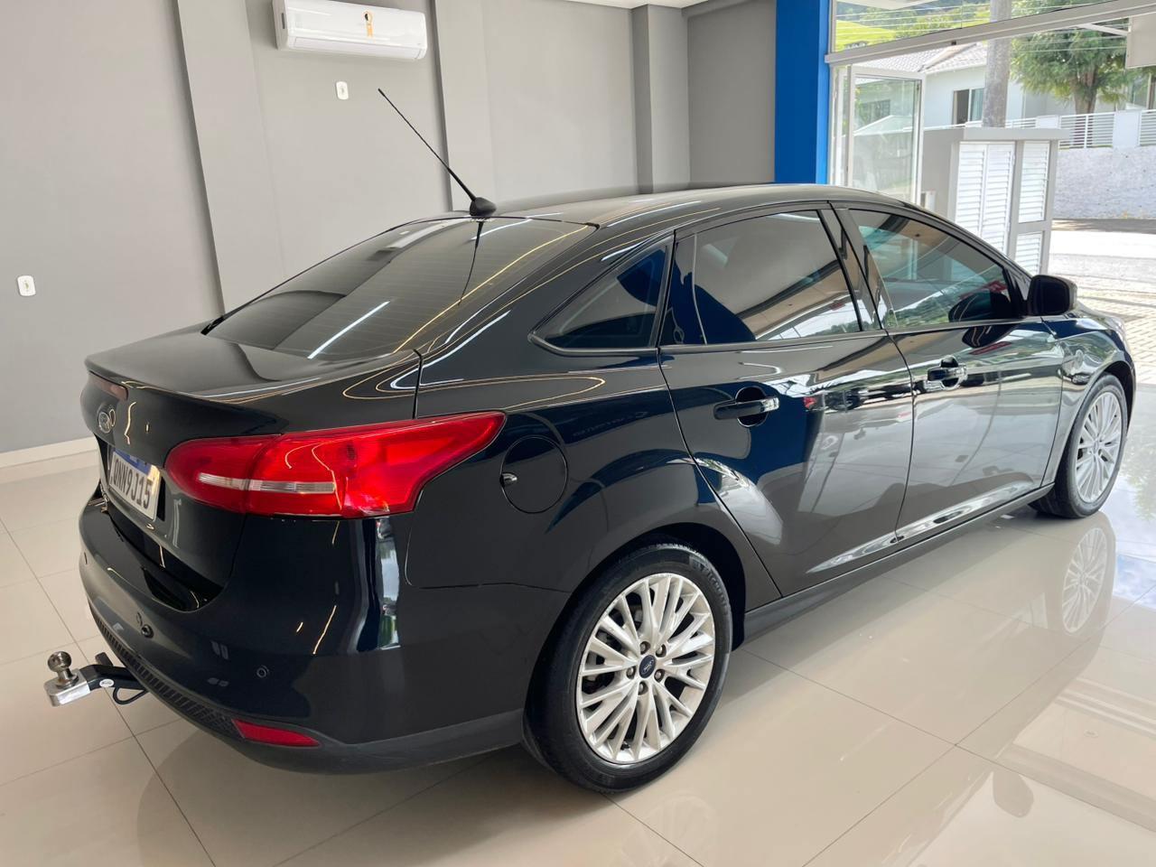 Foto número 618052 do veiculo