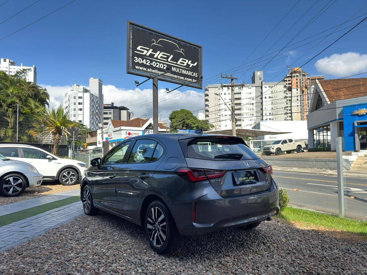 Foto número 629456 do veiculo