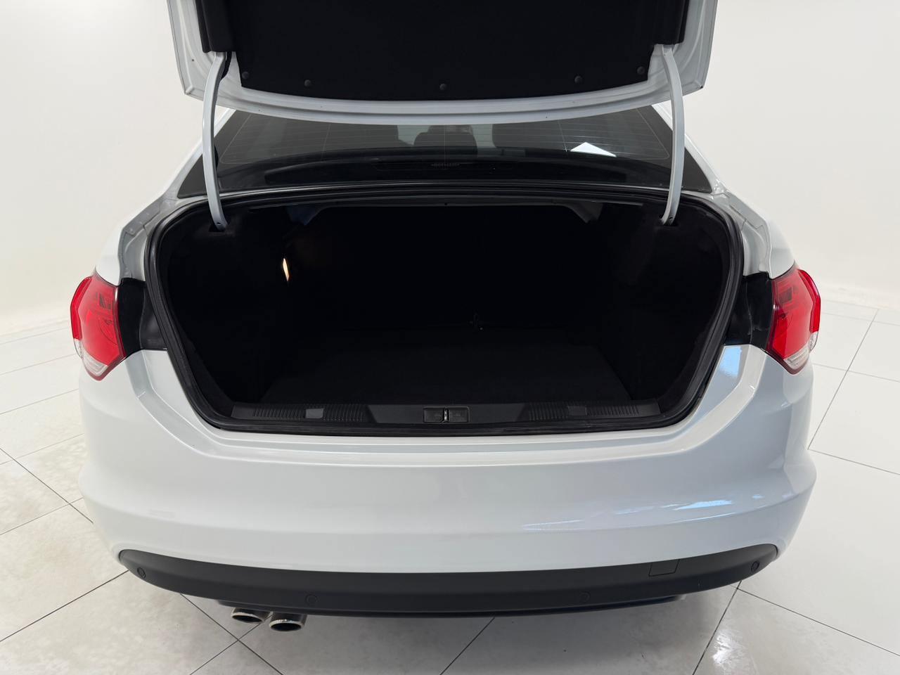 Foto número 597852 do veiculo