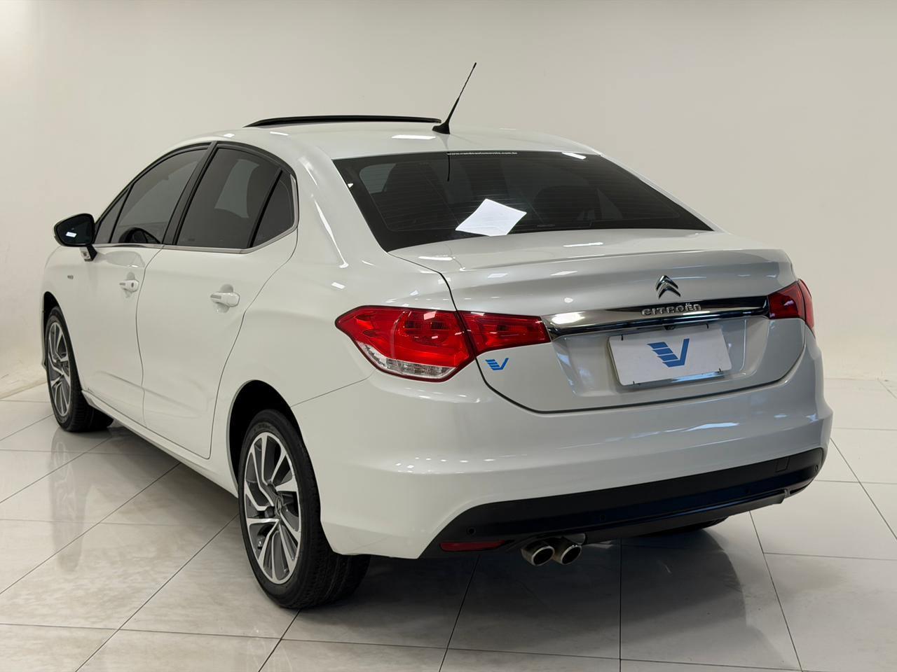 Foto número 597834 do veiculo