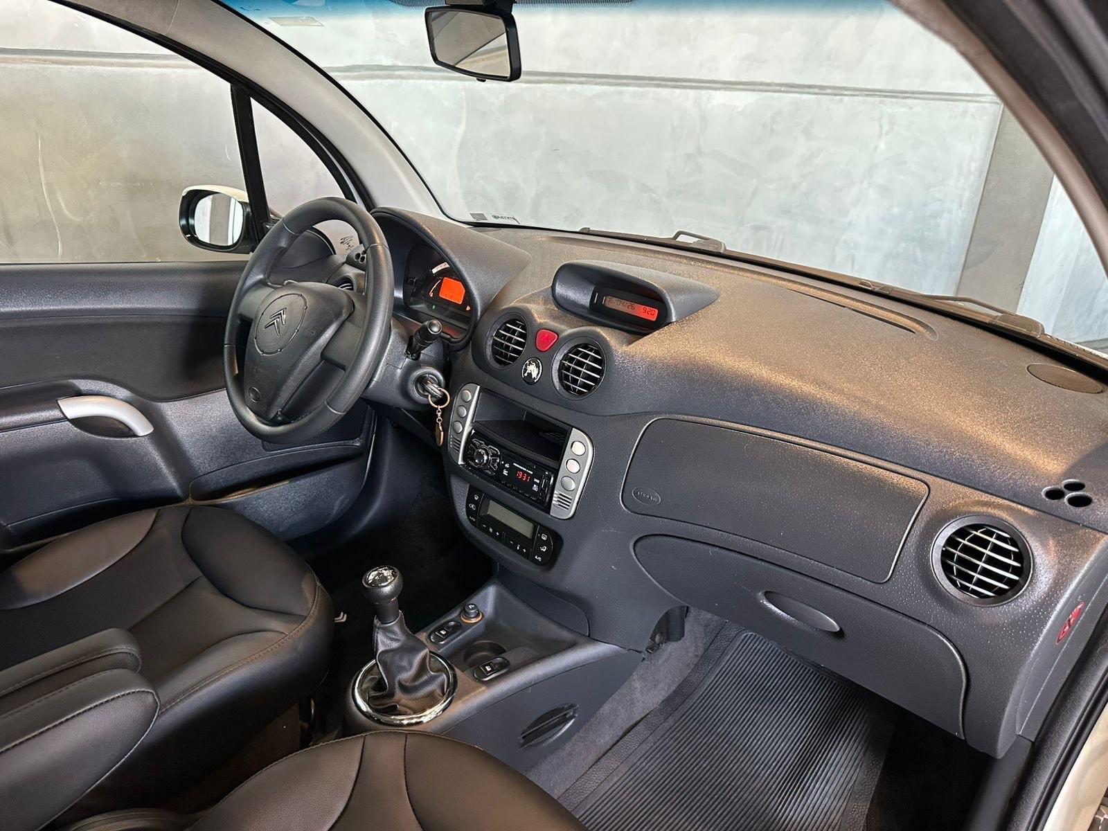 Foto número 617934 do veiculo