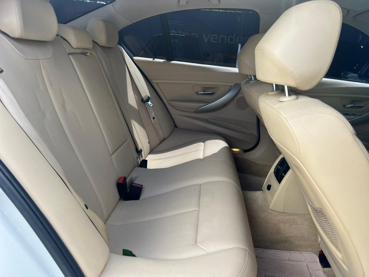 Foto número 609445 do veiculo