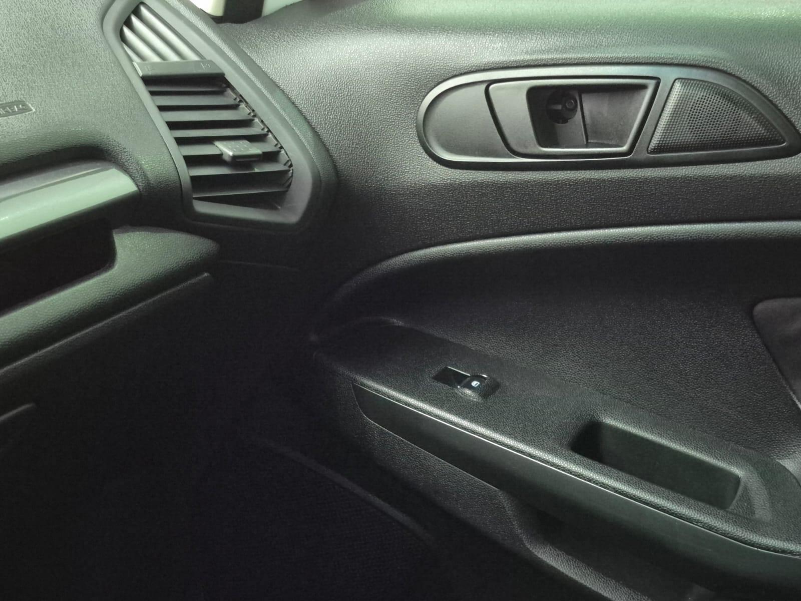 Foto número 614615 do veiculo