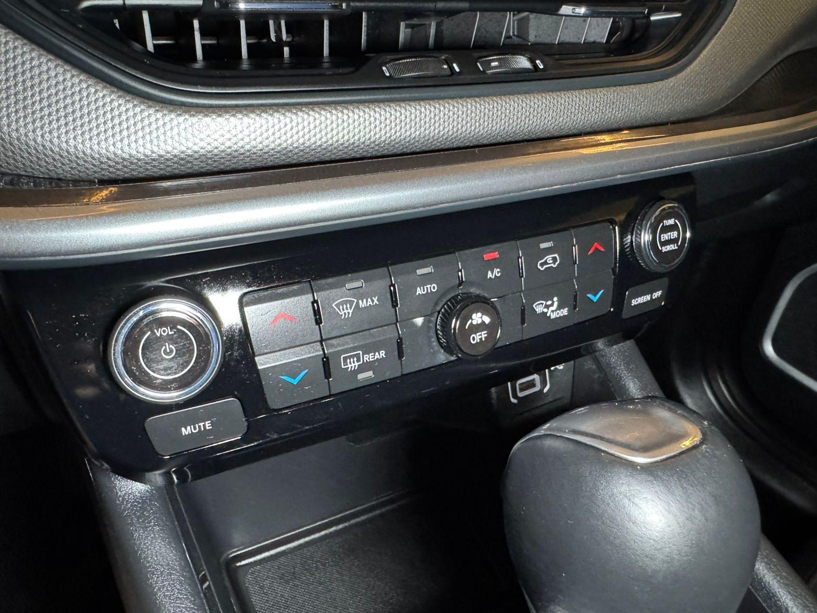 Foto número 608695 do veiculo