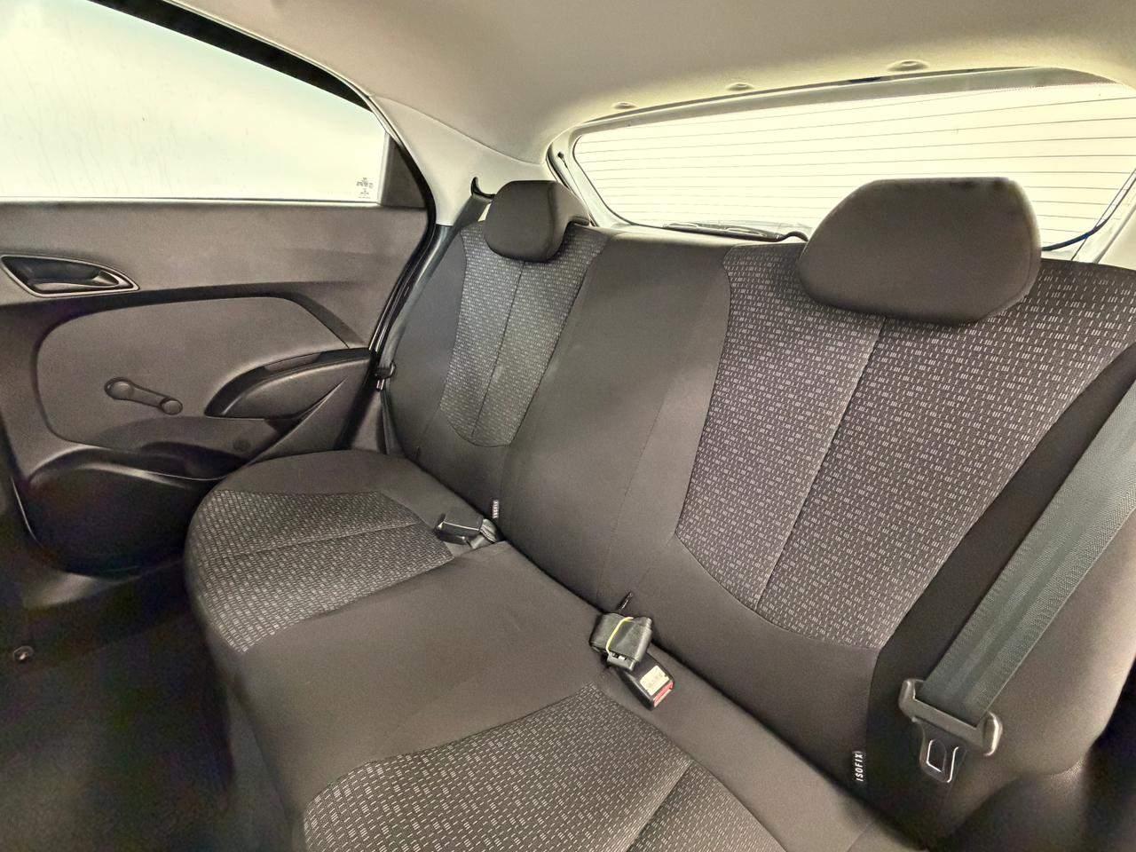 Foto número 600376 do veiculo