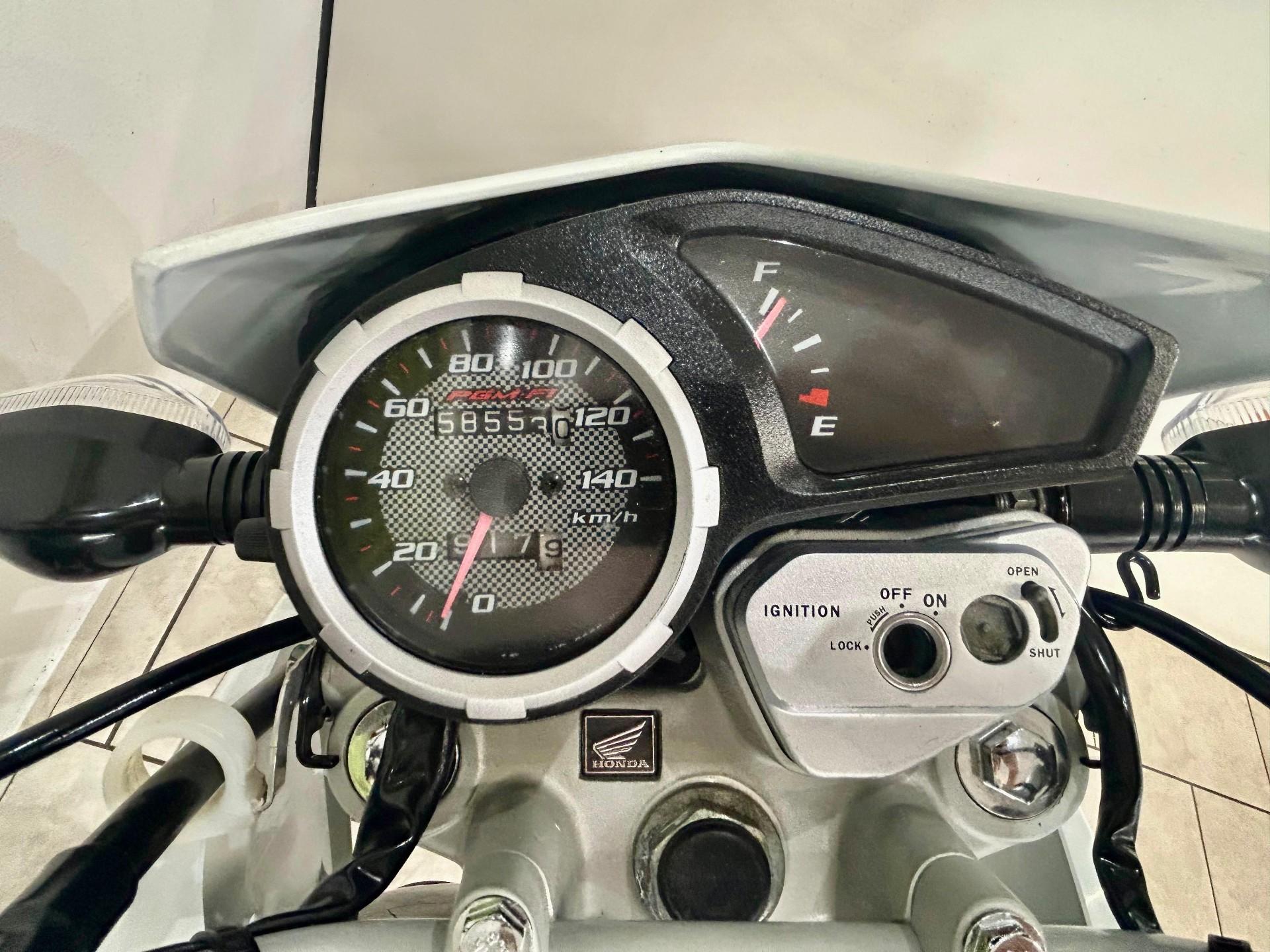 Foto número 593262 do veiculo