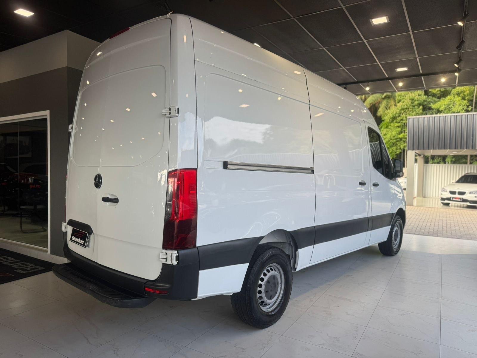 Foto número 637471 do veiculo