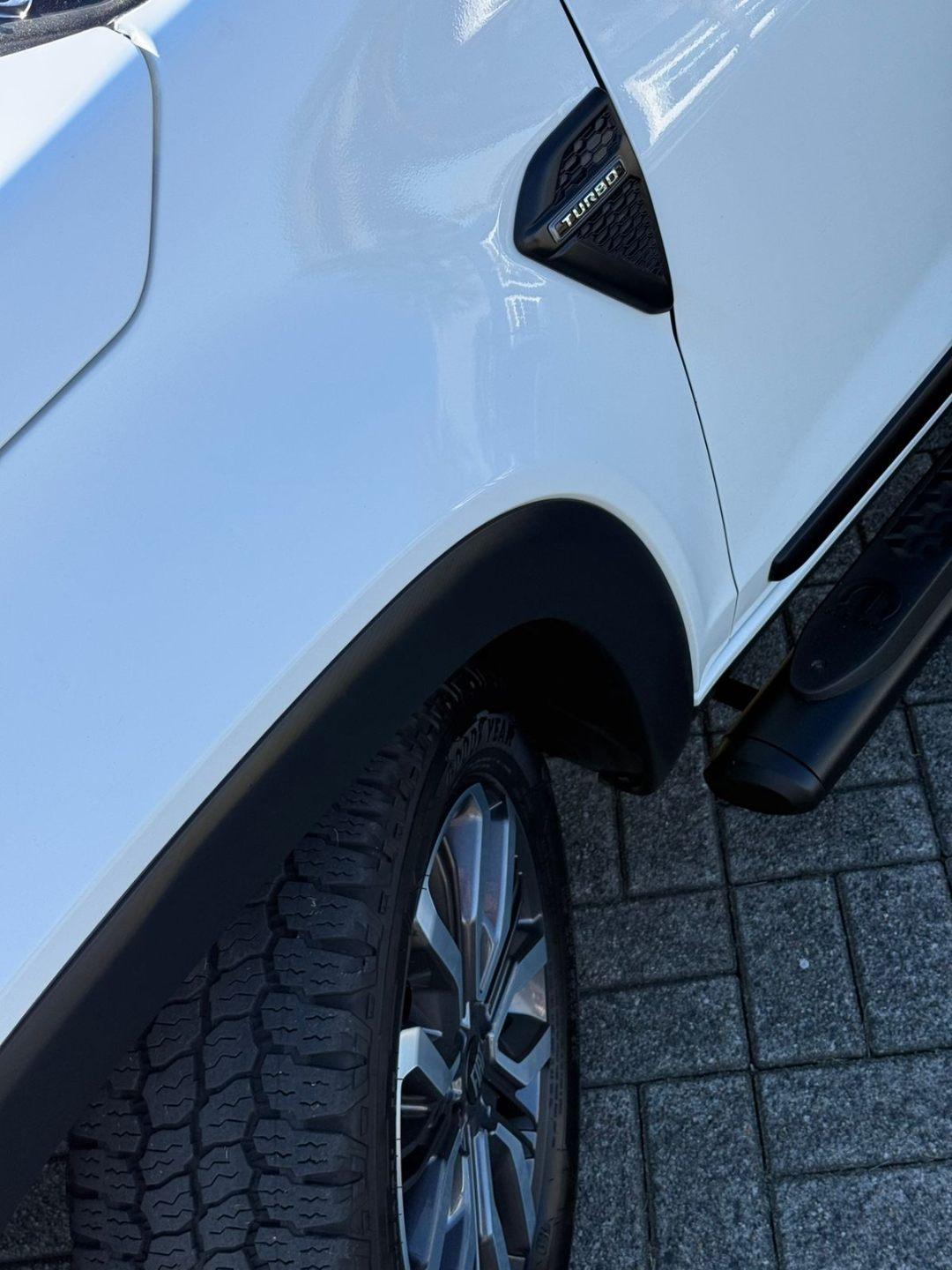 Foto número 604348 do veiculo