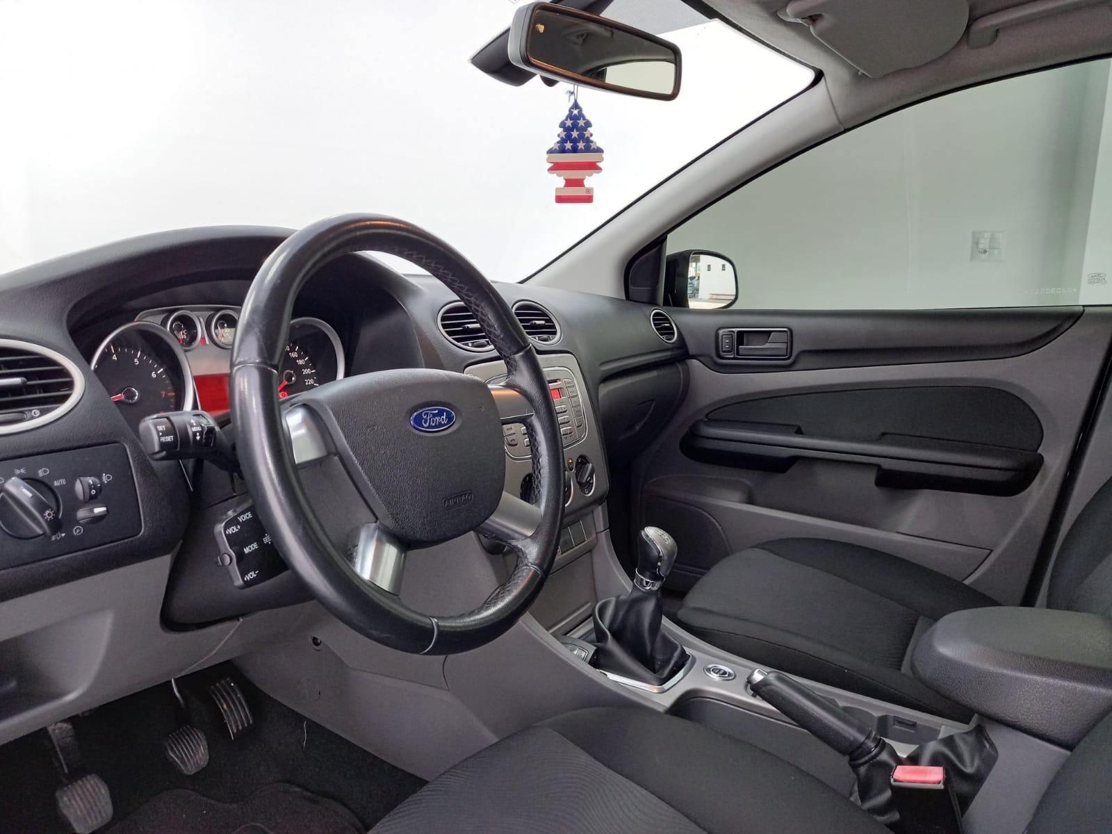 Foto número 620606 do veiculo