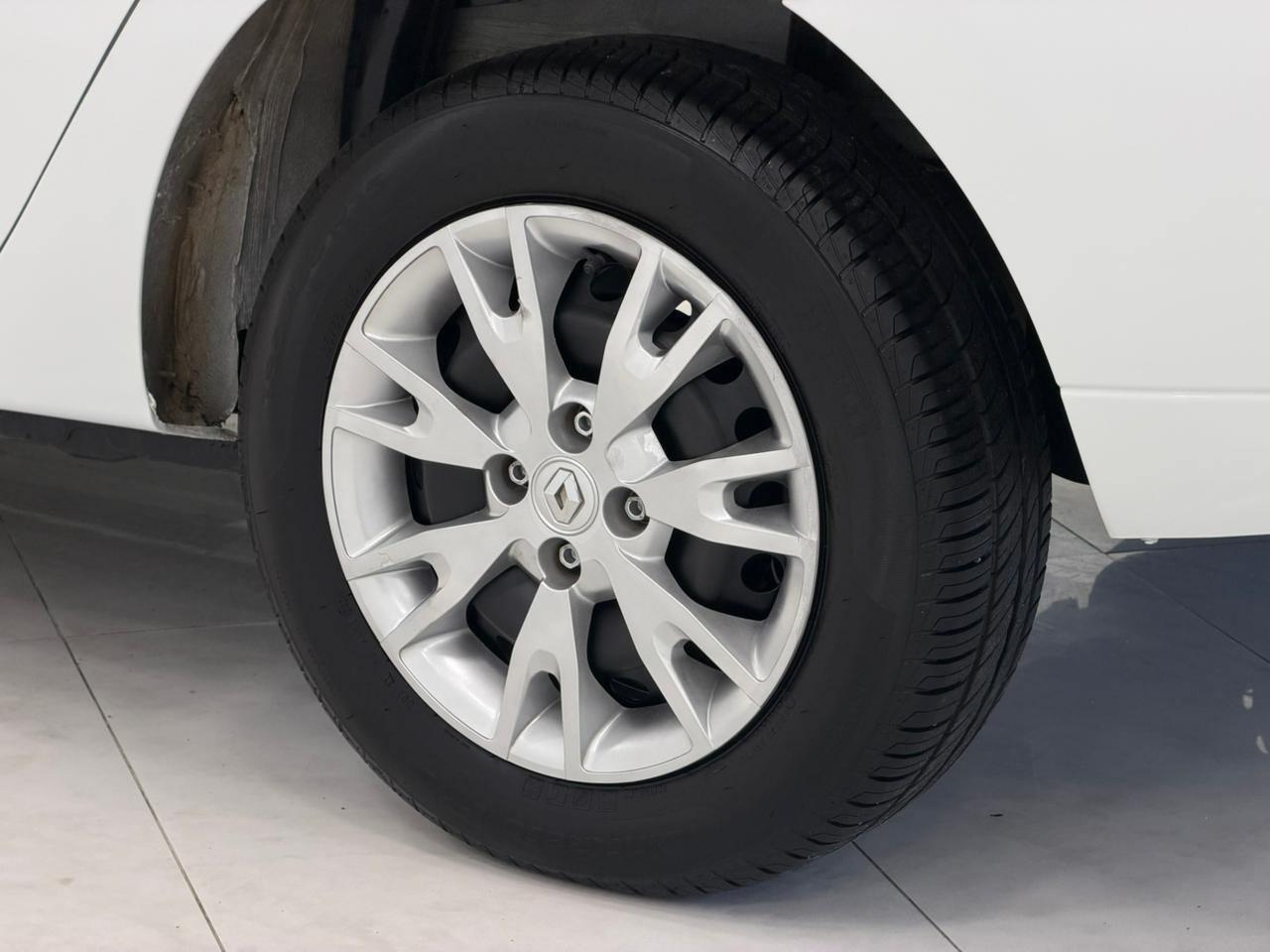 Foto número 613972 do veiculo