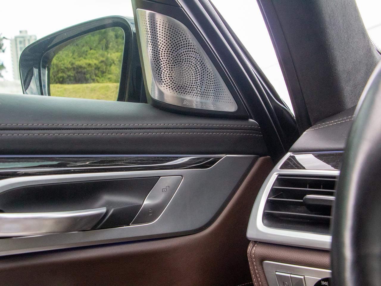 Foto número 600286 do veiculo