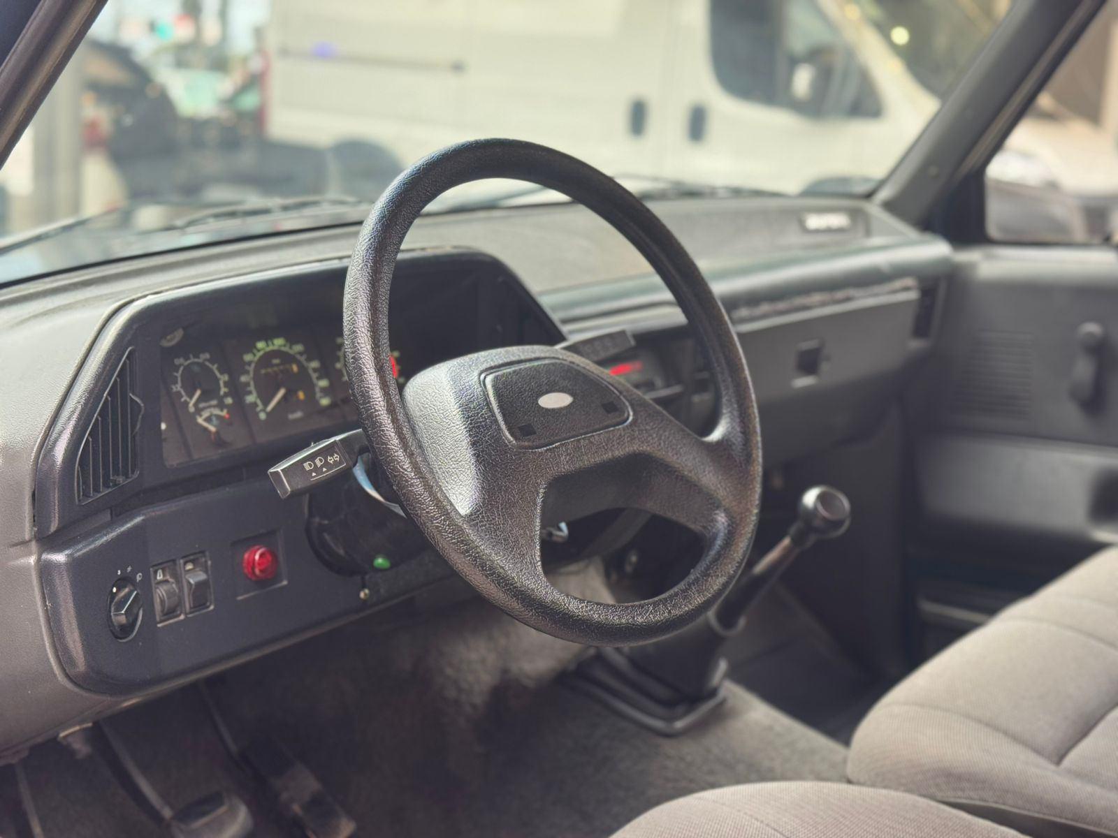 Foto número 602631 do veiculo