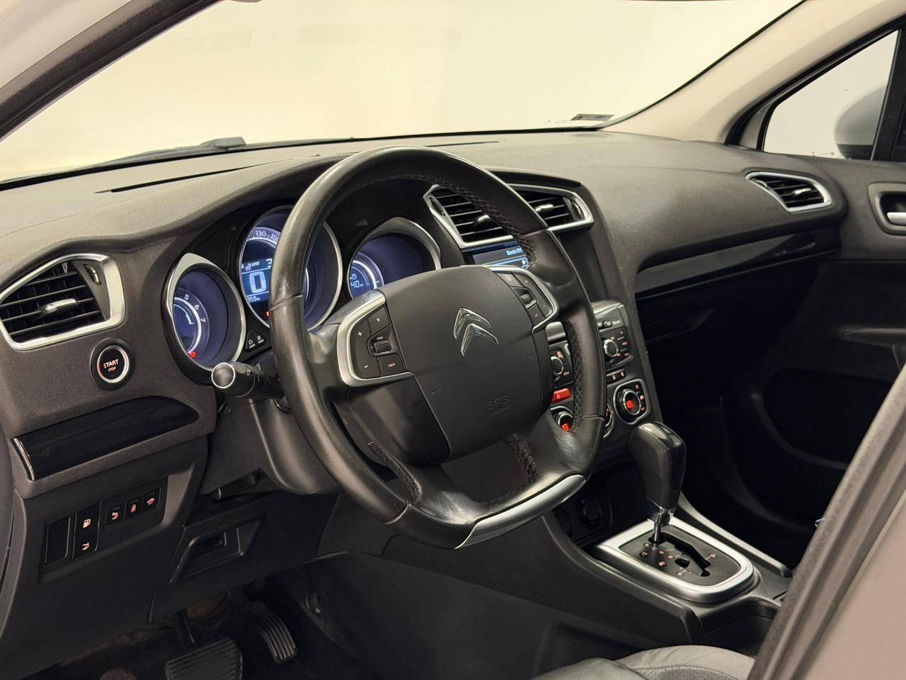 Foto número 597843 do veiculo