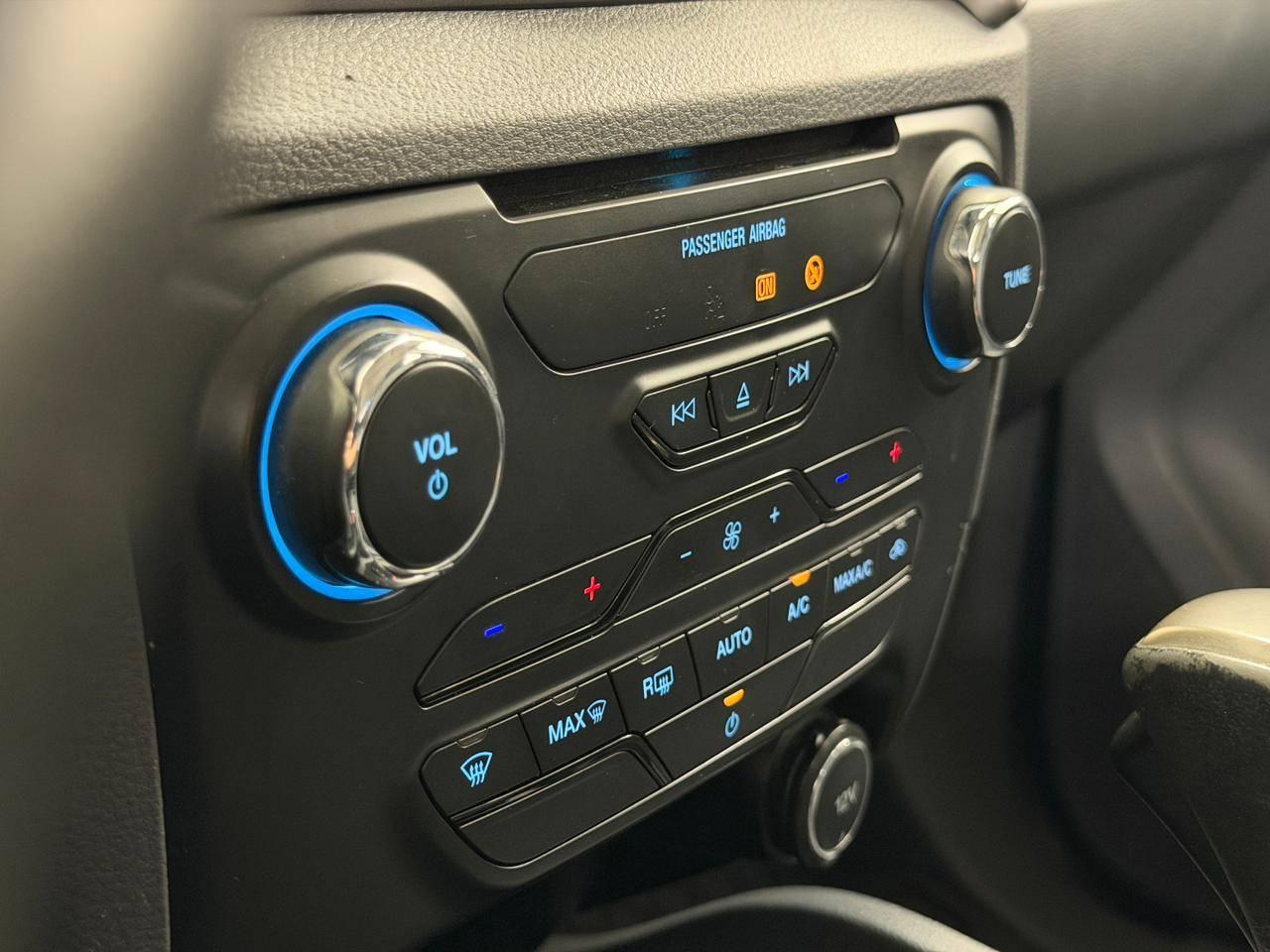 Foto número 623946 do veiculo