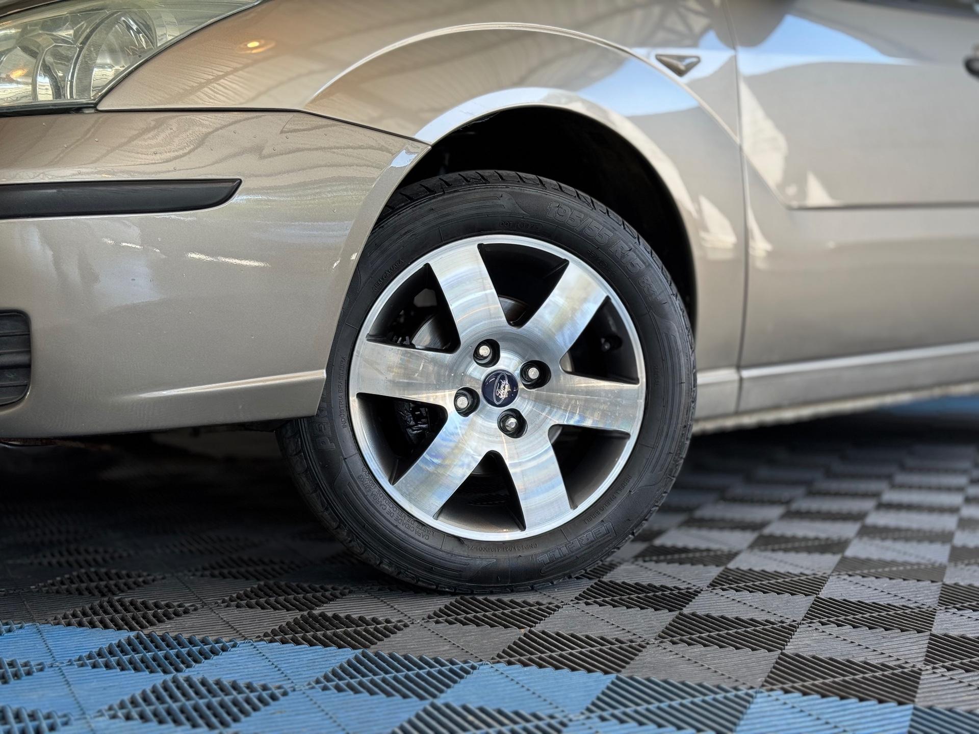 Foto número 624392 do veiculo