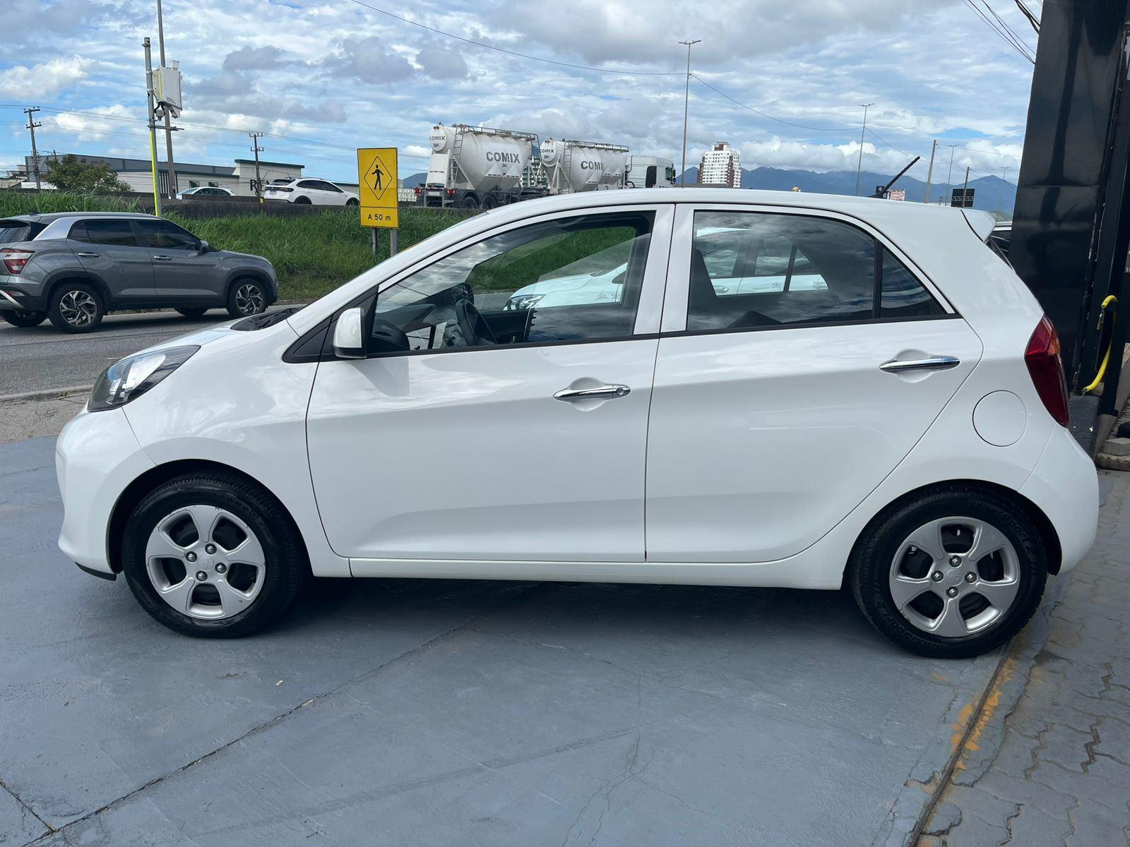 Foto número 618575 do veiculo