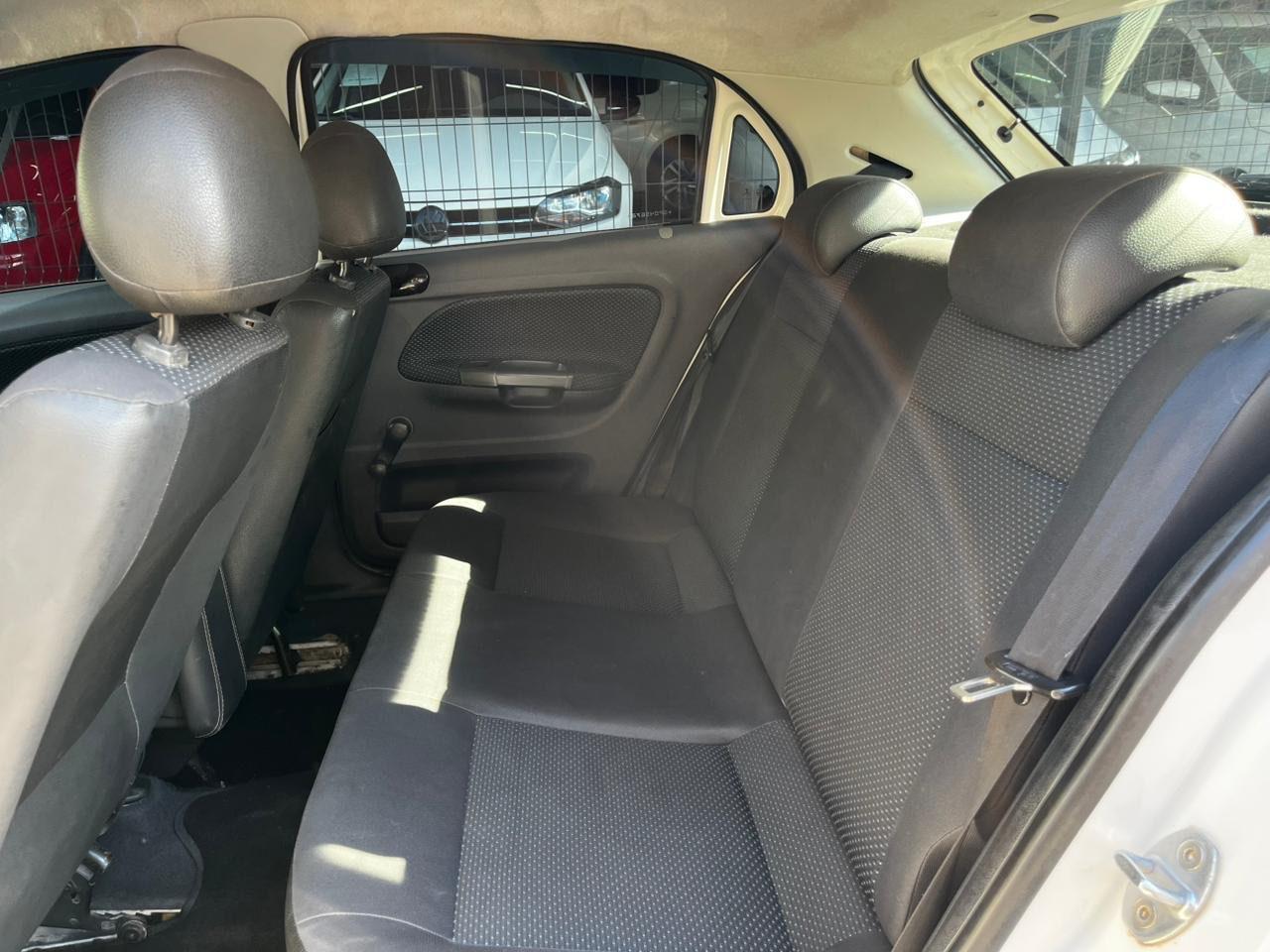 Foto número 635118 do veiculo