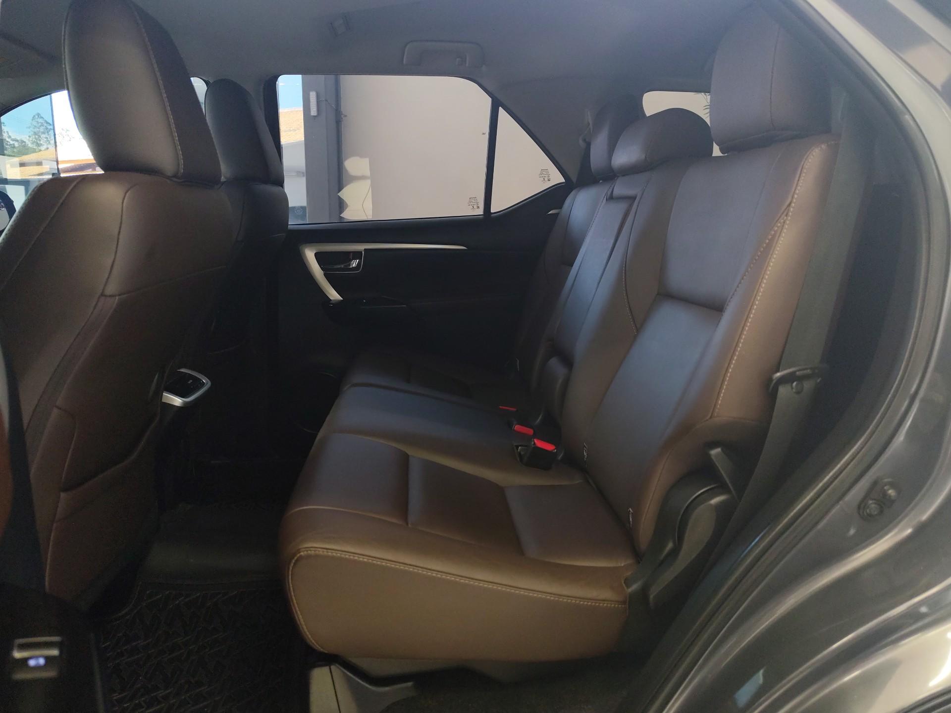 Foto número 638050 do veiculo