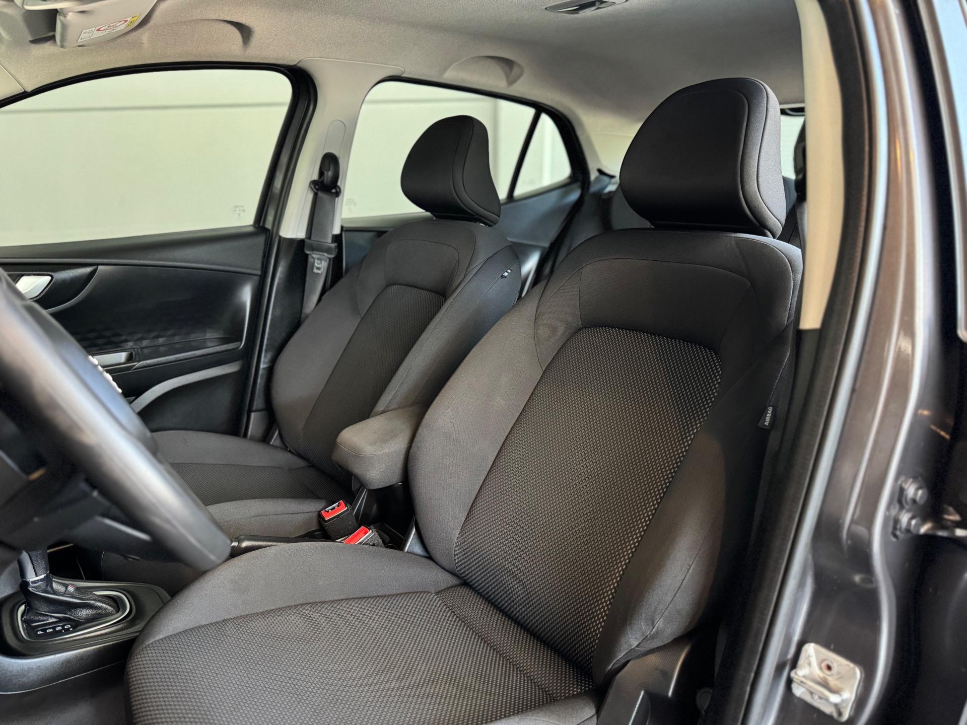 Foto número 624352 do veiculo