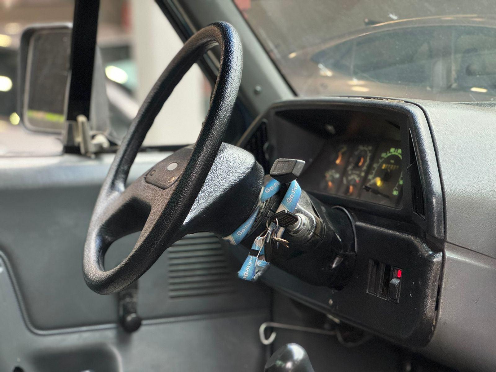 Foto número 602630 do veiculo