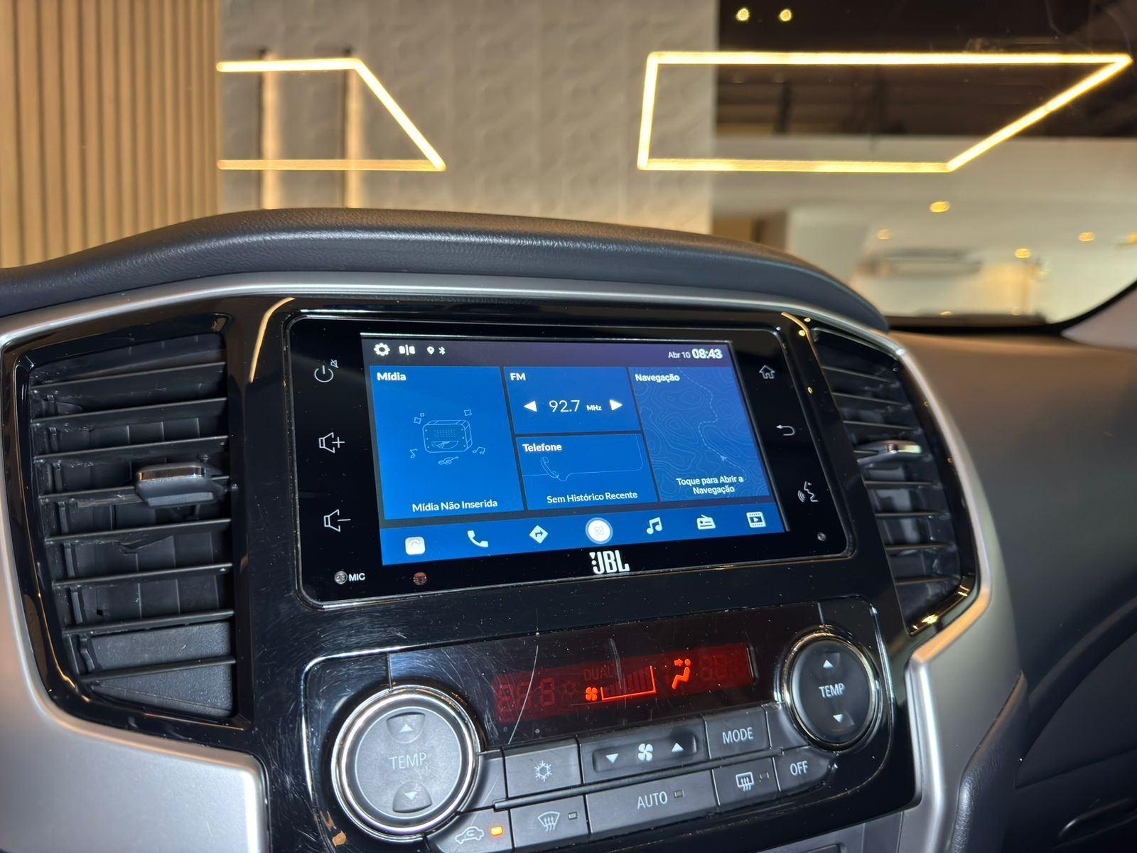 Foto número 607003 do veiculo