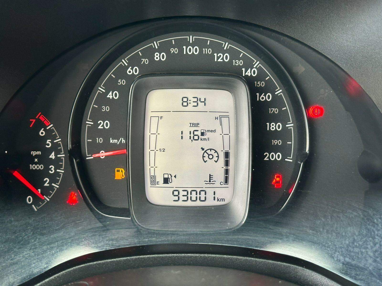 Foto número 738931 do veiculo