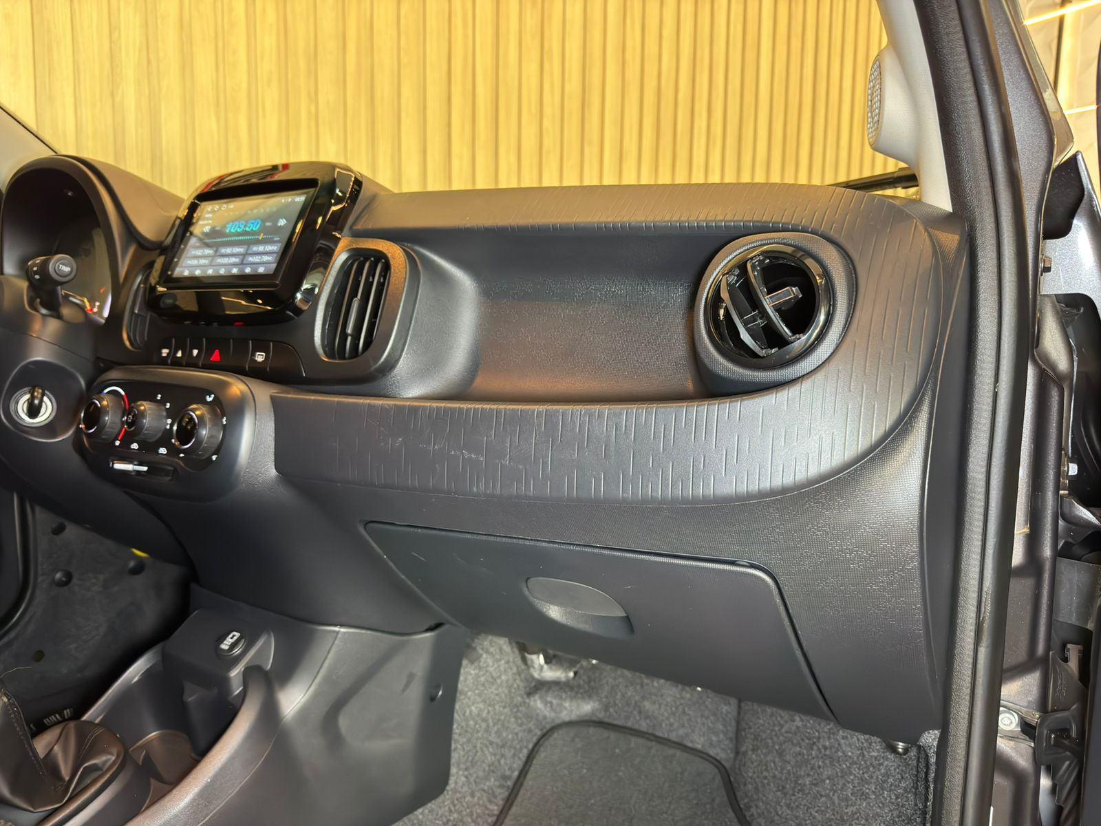 Foto número 625696 do veiculo