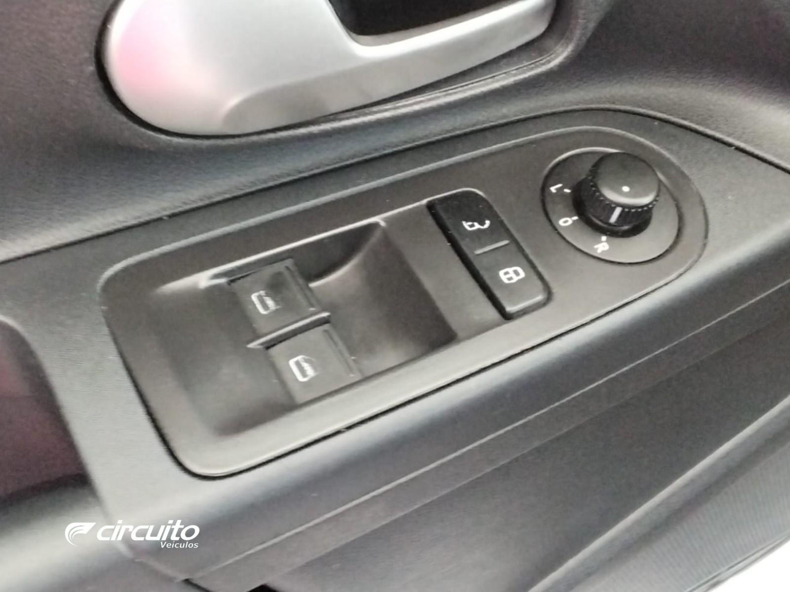 Foto número 608190 do veiculo