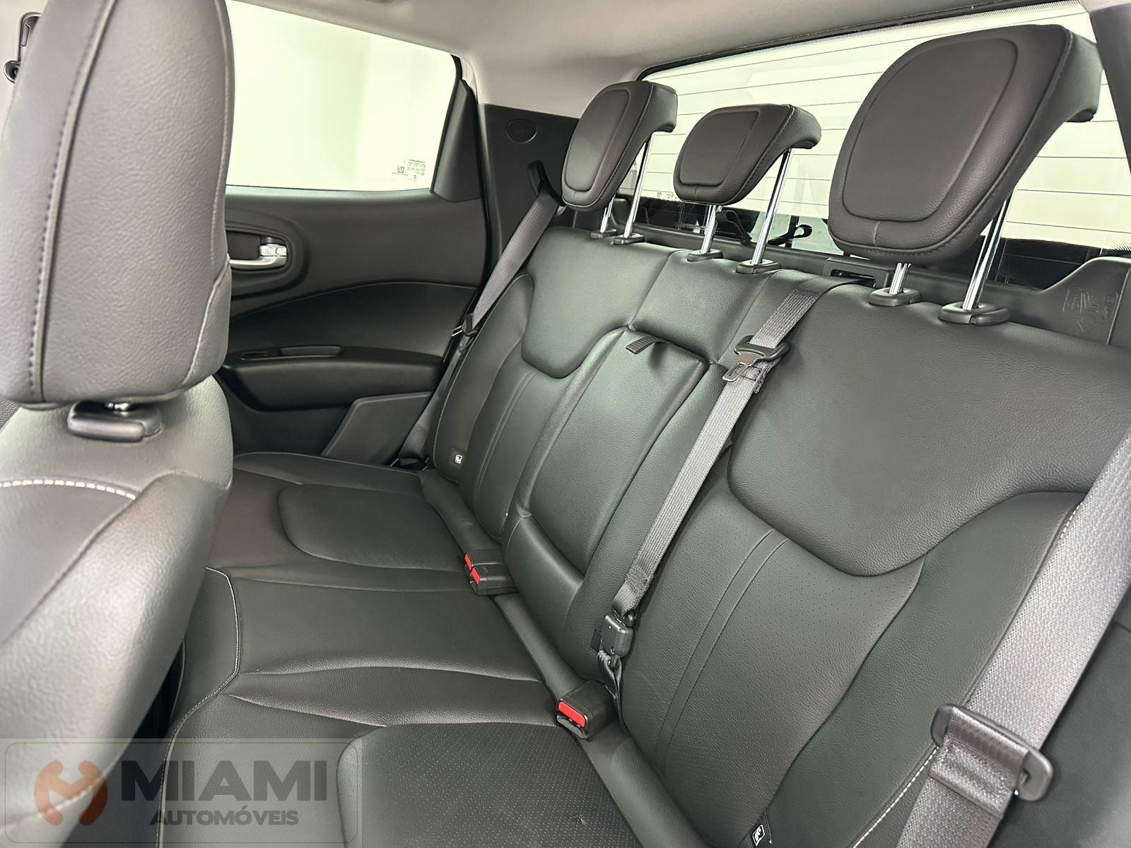 Foto número 636364 do veiculo