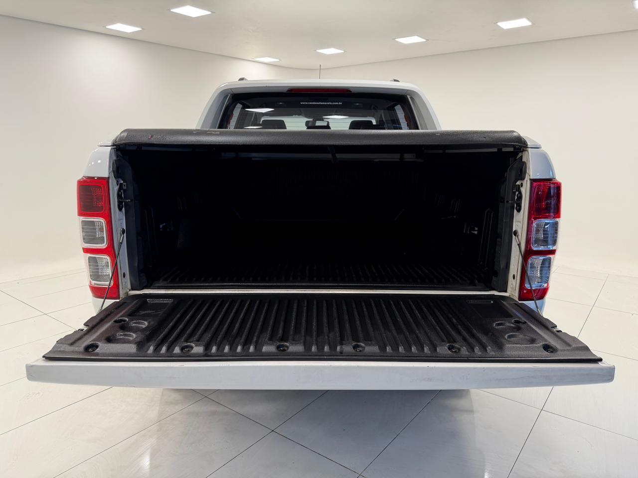 Foto número 623957 do veiculo