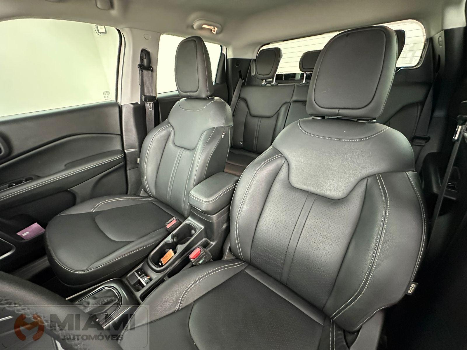 Foto número 636363 do veiculo