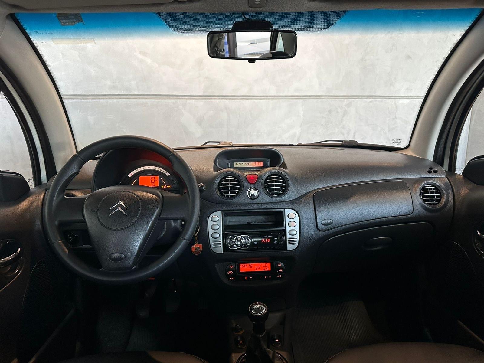 Foto número 617935 do veiculo