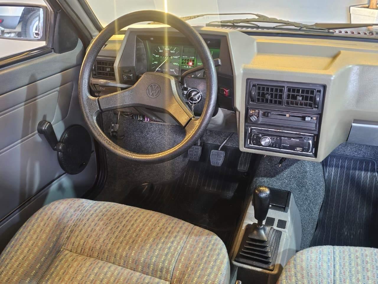 Foto número 618377 do veiculo