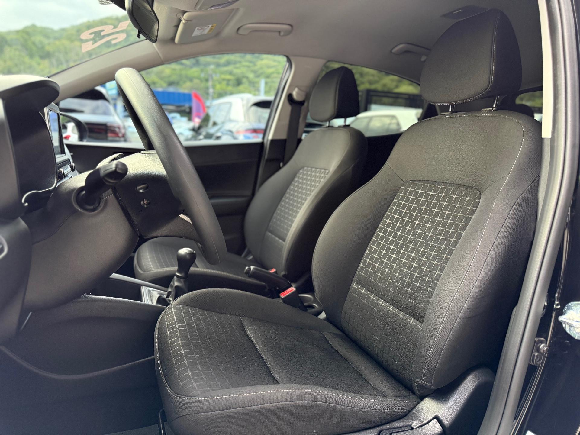 Foto número 637990 do veiculo