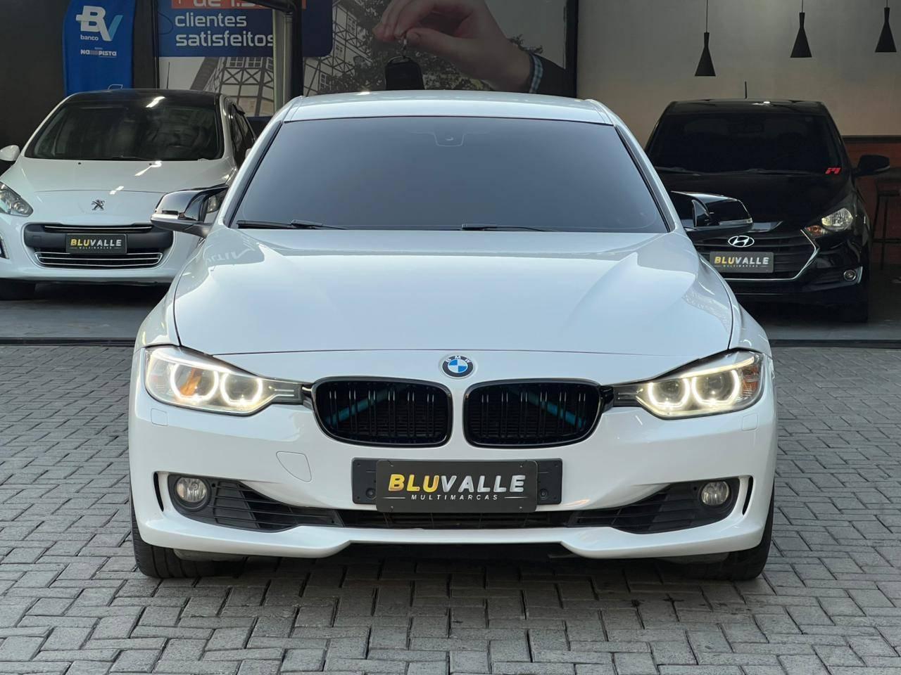 Foto número 609428 do veiculo