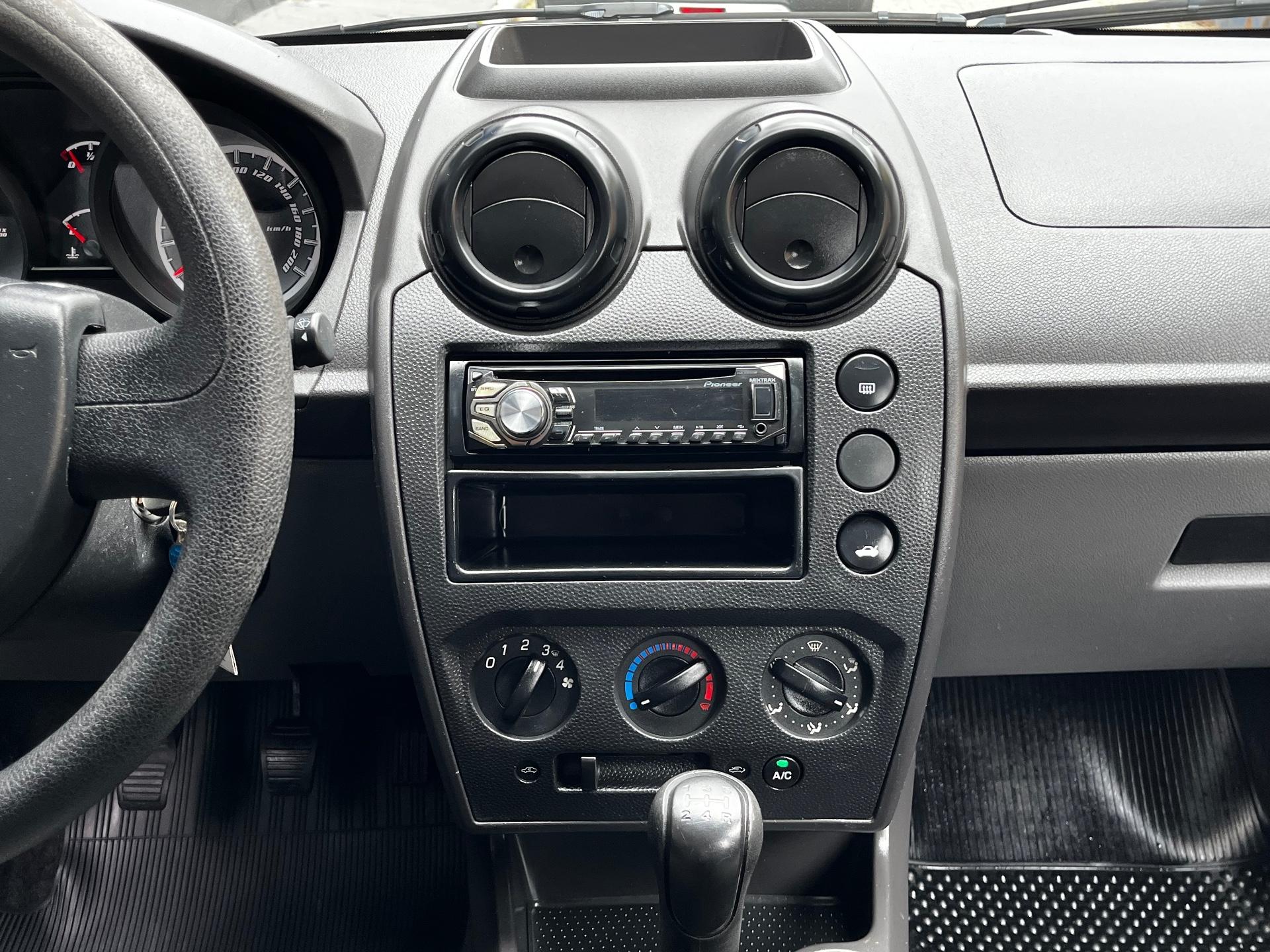 Foto número 617292 do veiculo