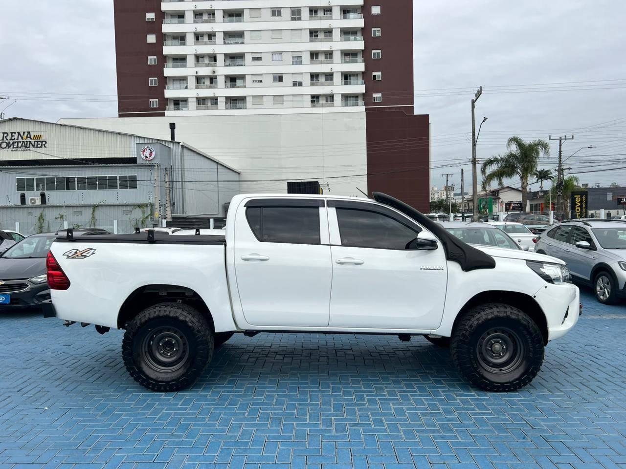 Foto número 636908 do veiculo