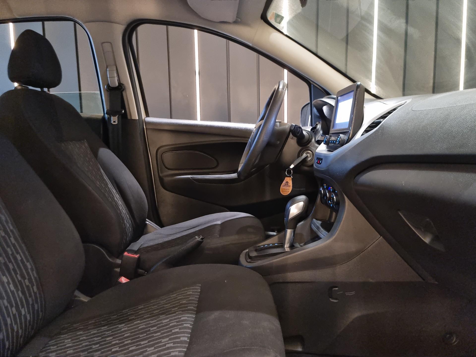 Foto número 597674 do veiculo