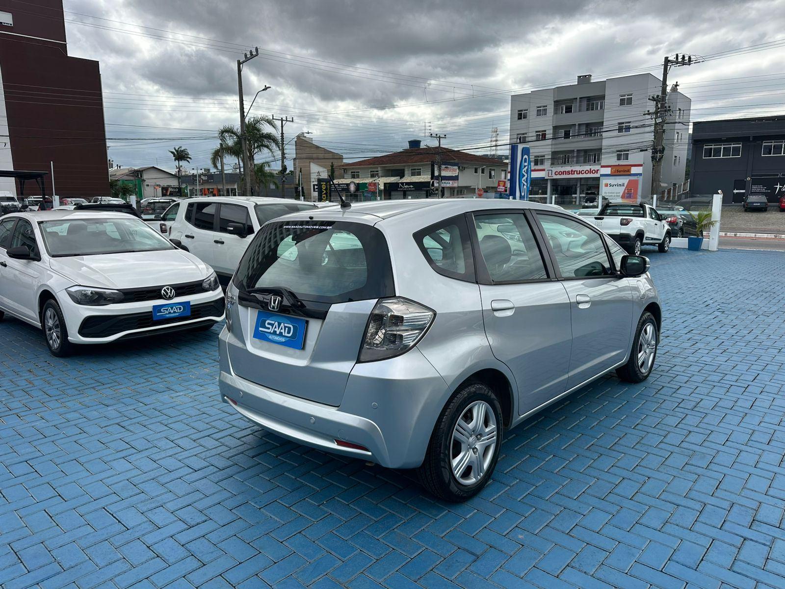 Foto número 616111 do veiculo