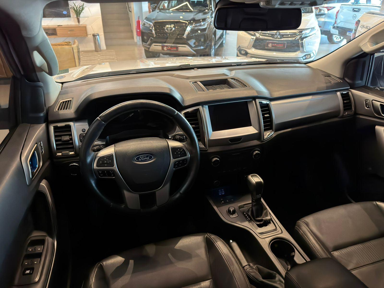 Foto número 607932 do veiculo