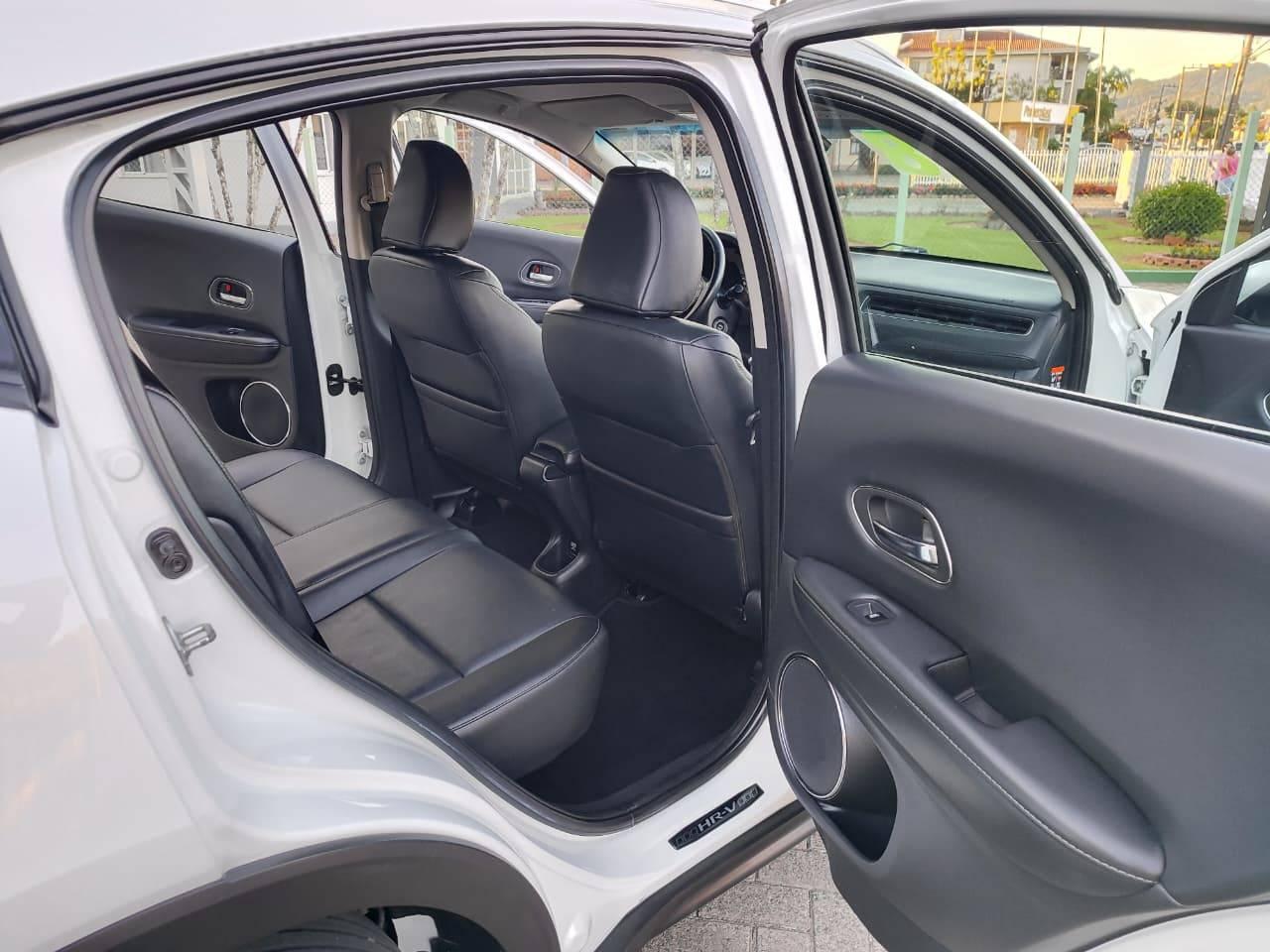 Foto número 606846 do veiculo