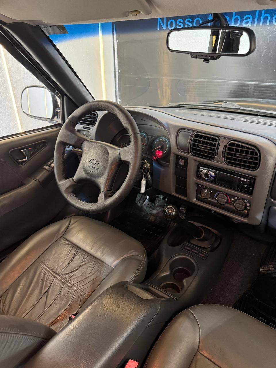 Foto número 617230 do veiculo