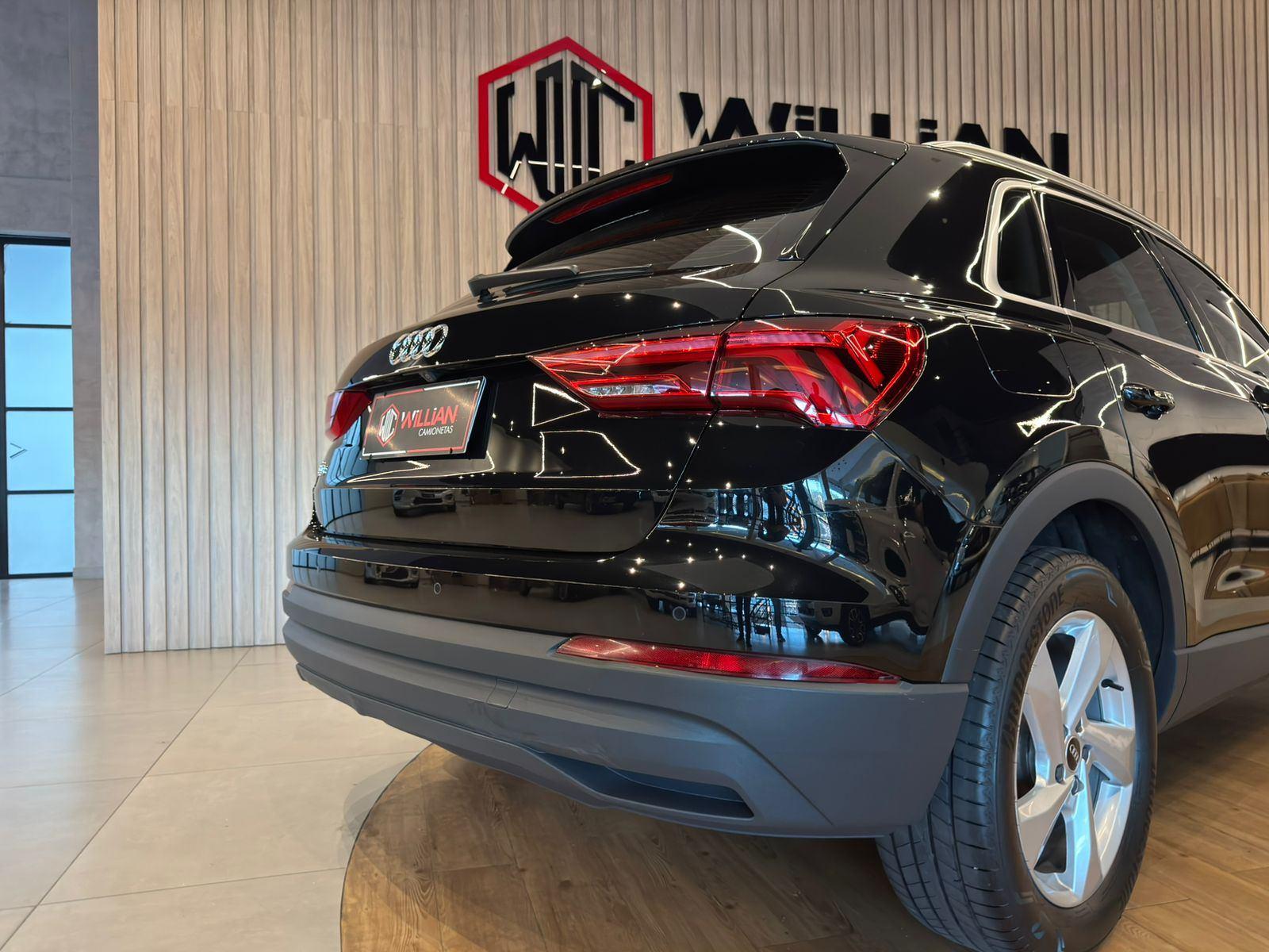 Foto número 606954 do veiculo