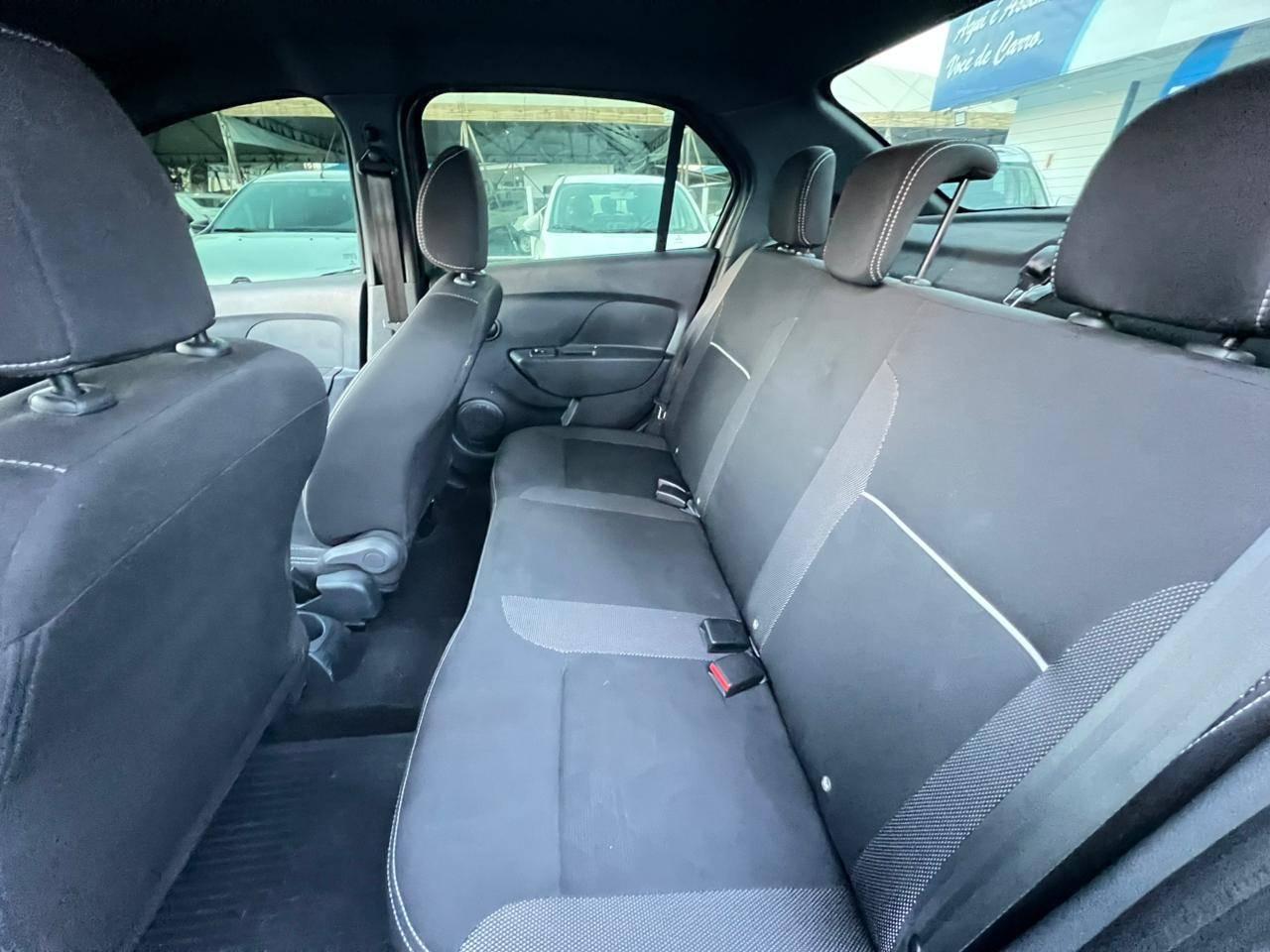 Foto número 609852 do veiculo